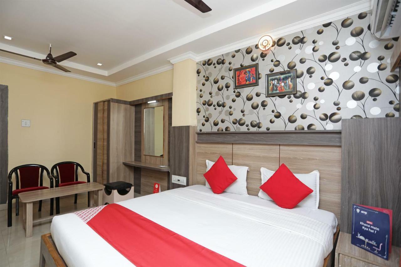 Oyo 4065 Hotel Richi Bhubaneswar Exterior foto